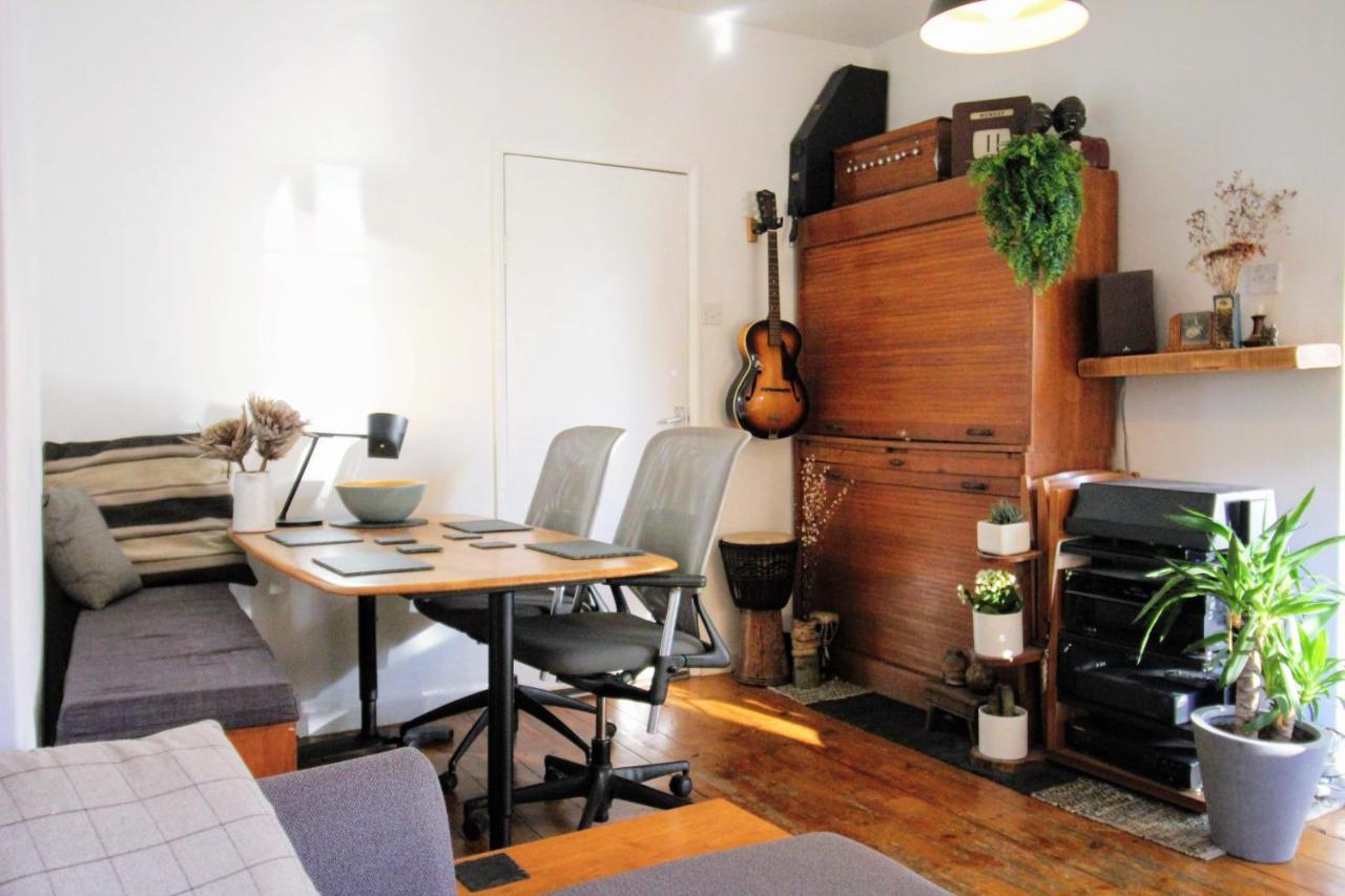 Traditional Victorian 2 Bed In Cobbled Street + Mod Cons - Full Home Londra Esterno foto